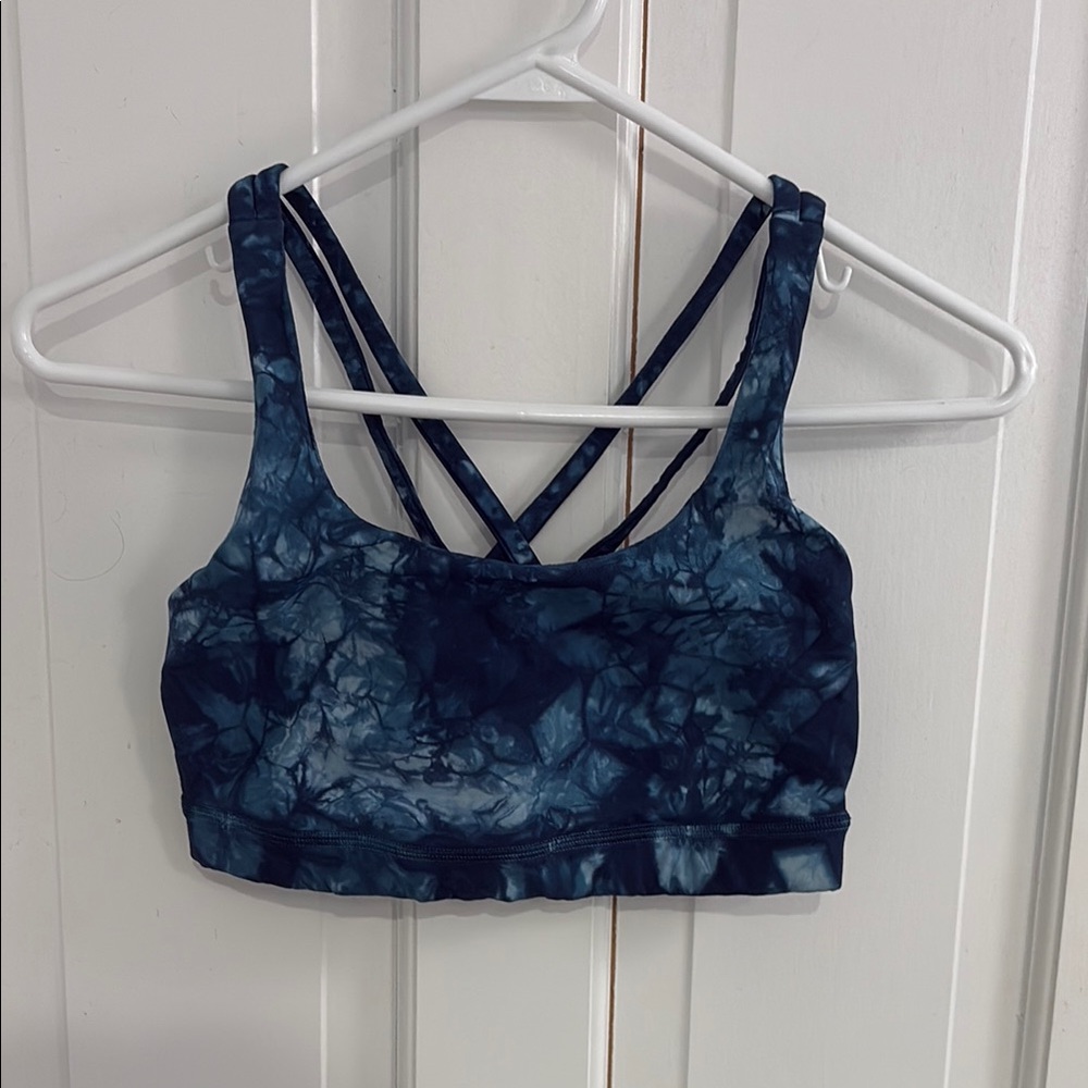 Lululemon sports bra